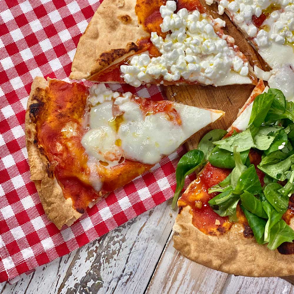 Pizza Senza Glutine Condita con alimenti senza glutine